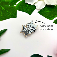 Load image into Gallery viewer, Carnotaurus Pin
